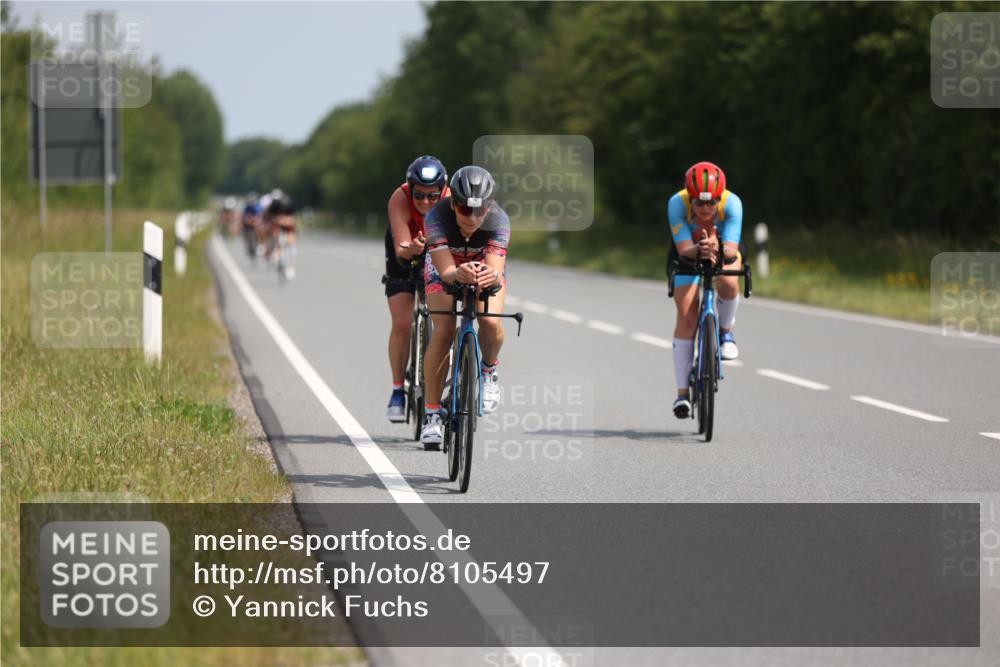 22.06.2025 - Viking Triathlon Yannick Fuchs http://msf.ph/oto/8105497 22.06.2025 11:29:50 Radfahren 72, 131, 150, 154, 270, 370, 553 meine-sportfotos.de