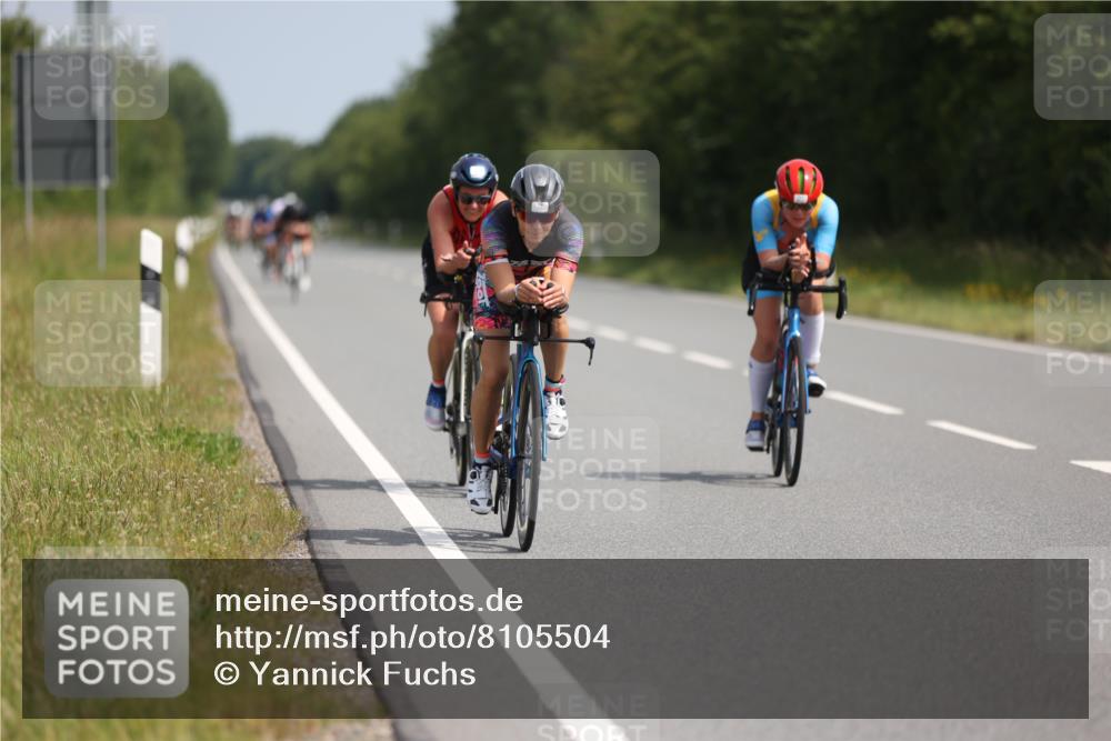 22.06.2025 - Viking Triathlon Yannick Fuchs http://msf.ph/oto/8105504 22.06.2025 11:29:50 Radfahren 72, 131, 150, 154, 270, 370, 553 meine-sportfotos.de