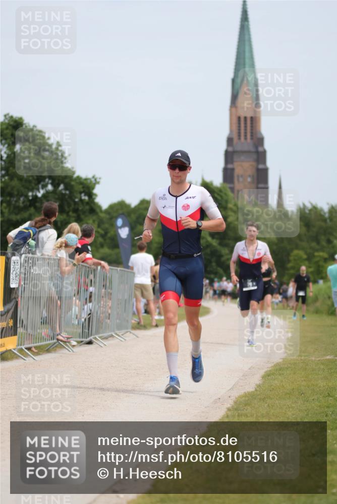 22.06.2025 - Viking Triathlon H.Heesch http://msf.ph/oto/8105516 22.06.2025 13:45:21 Laufen 178, 196 meine-sportfotos.de