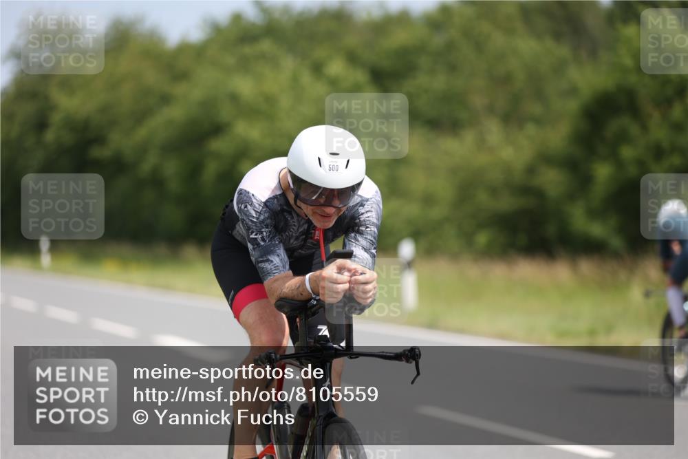 22.06.2025 - Viking Triathlon Yannick Fuchs http://msf.ph/oto/8105559 22.06.2025 12:10:23 Radfahren 152, 332, 363, 500, 540, 662 meine-sportfotos.de