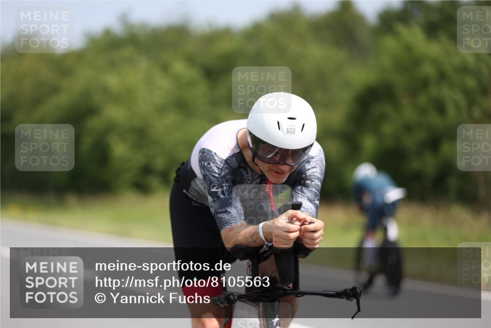 22.06.2025 - Viking Triathlon Yannick Fuchs http://msf.ph/oto/8105563 22.06.2025 12:10:23 Radfahren 152, 332, 363, 500, 540, 662 meine-sportfotos.de