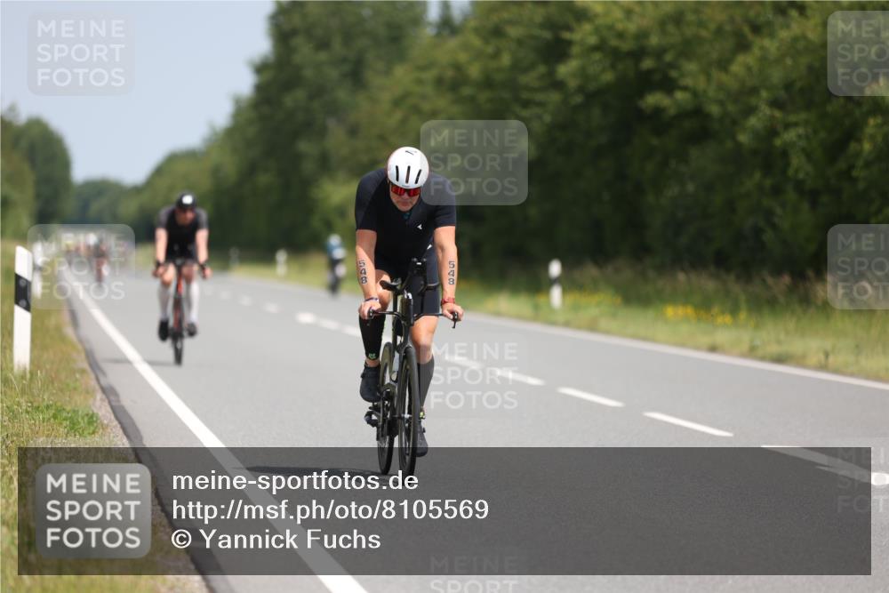 22.06.2025 - Viking Triathlon Yannick Fuchs http://msf.ph/oto/8105569 22.06.2025 12:10:32 Radfahren 23, 188, 306, 363, 548, 662 meine-sportfotos.de