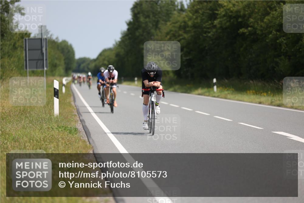 22.06.2025 - Viking Triathlon Yannick Fuchs http://msf.ph/oto/8105573 22.06.2025 11:29:57 Radfahren 150, 153, 270, 370, 651 meine-sportfotos.de