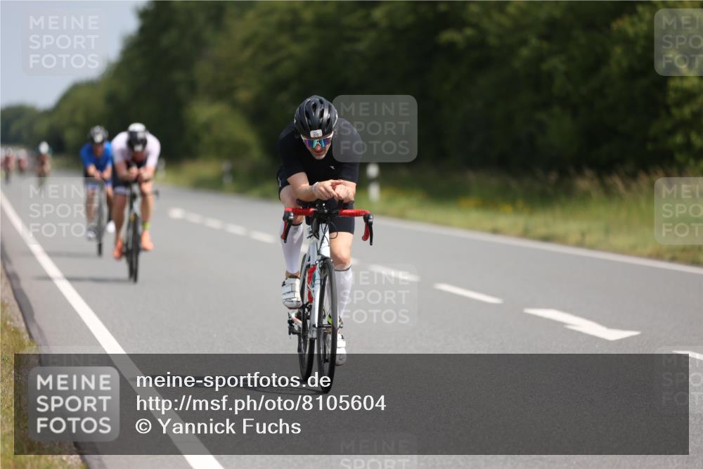 22.06.2025 - Viking Triathlon Yannick Fuchs http://msf.ph/oto/8105604 22.06.2025 11:29:58 Radfahren 150, 153, 270, 370, 651 meine-sportfotos.de