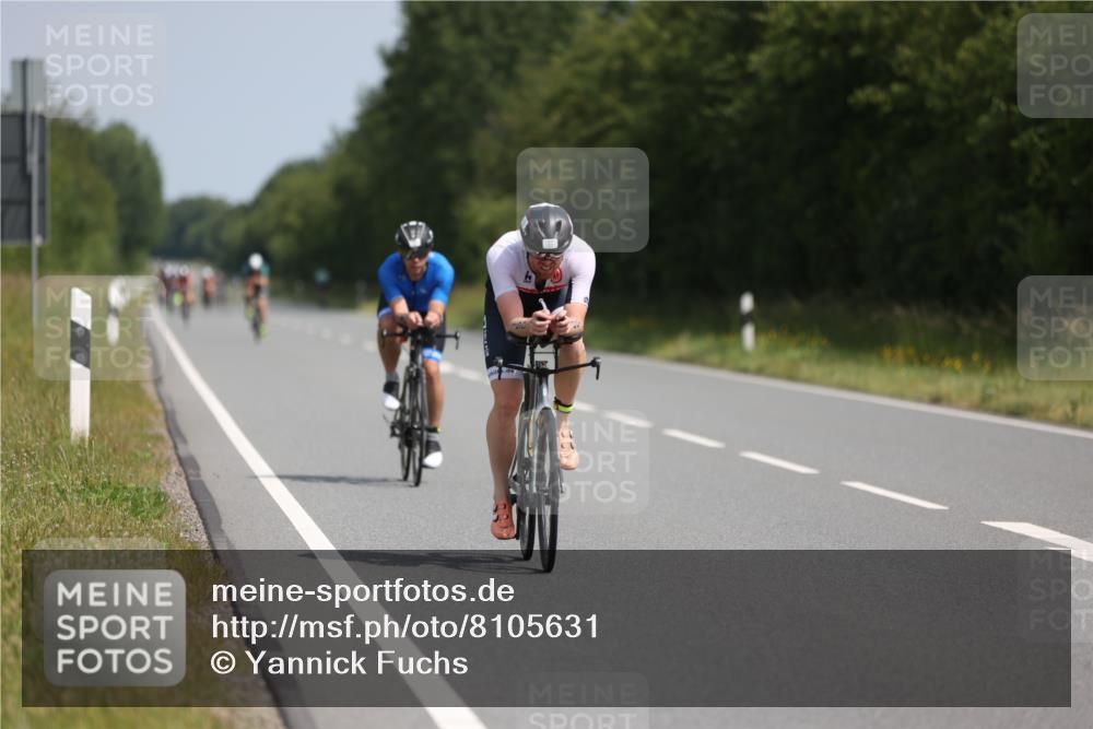 22.06.2025 - Viking Triathlon Yannick Fuchs http://msf.ph/oto/8105631 22.06.2025 11:29:59 Radfahren 150, 153, 270, 370, 376, 651 meine-sportfotos.de