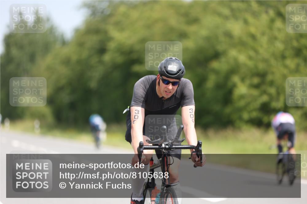 22.06.2025 - Viking Triathlon Yannick Fuchs http://msf.ph/oto/8105638 22.06.2025 12:10:36 Radfahren 23, 106, 116, 188, 247, 306, 548, 662 meine-sportfotos.de