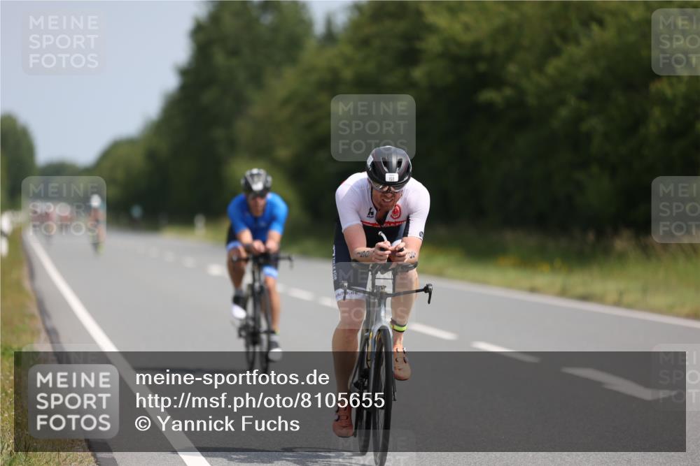 22.06.2025 - Viking Triathlon Yannick Fuchs http://msf.ph/oto/8105655 22.06.2025 11:29:59 Radfahren 150, 153, 270, 370, 376, 651 meine-sportfotos.de
