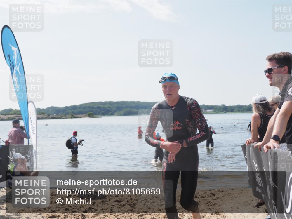 22.06.2025 - Viking Triathlon MichiJ http://msf.ph/oto/8105659 22.06.2025 10:51:10 Schwimmen 308, 436, 484 meine-sportfotos.de
