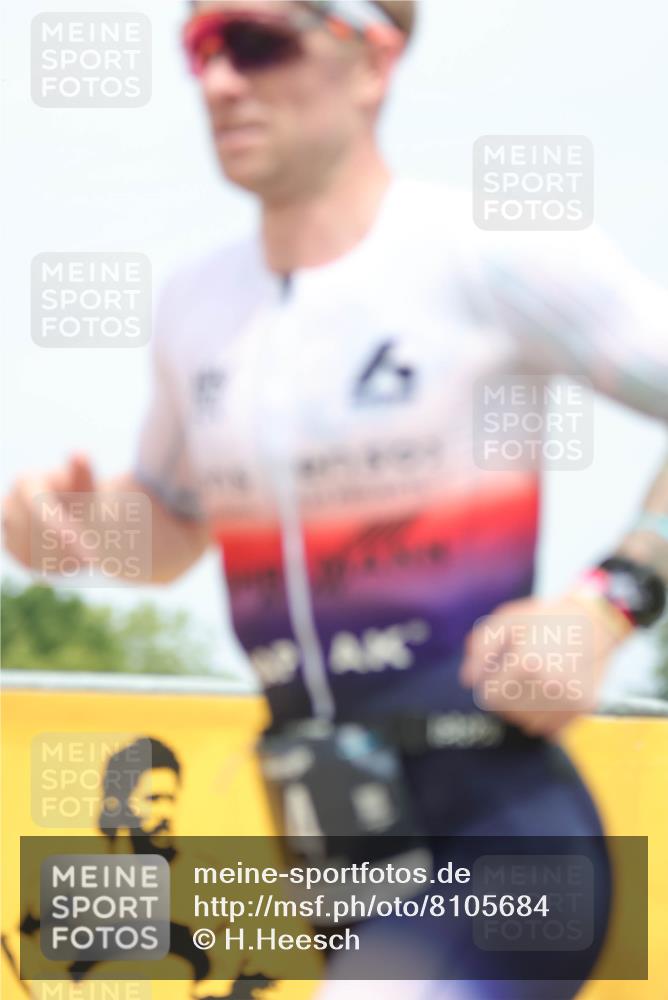 22.06.2025 - Viking Triathlon H.Heesch http://msf.ph/oto/8105684 22.06.2025 13:46:52 Laufen 4, 19, 131, 255, 330, 439 meine-sportfotos.de