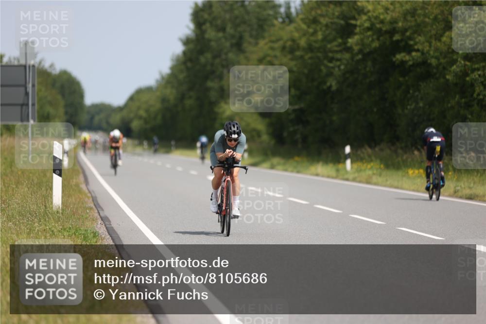 22.06.2025 - Viking Triathlon Yannick Fuchs http://msf.ph/oto/8105686 22.06.2025 12:10:43 Radfahren 23, 106, 116, 247, 248 meine-sportfotos.de