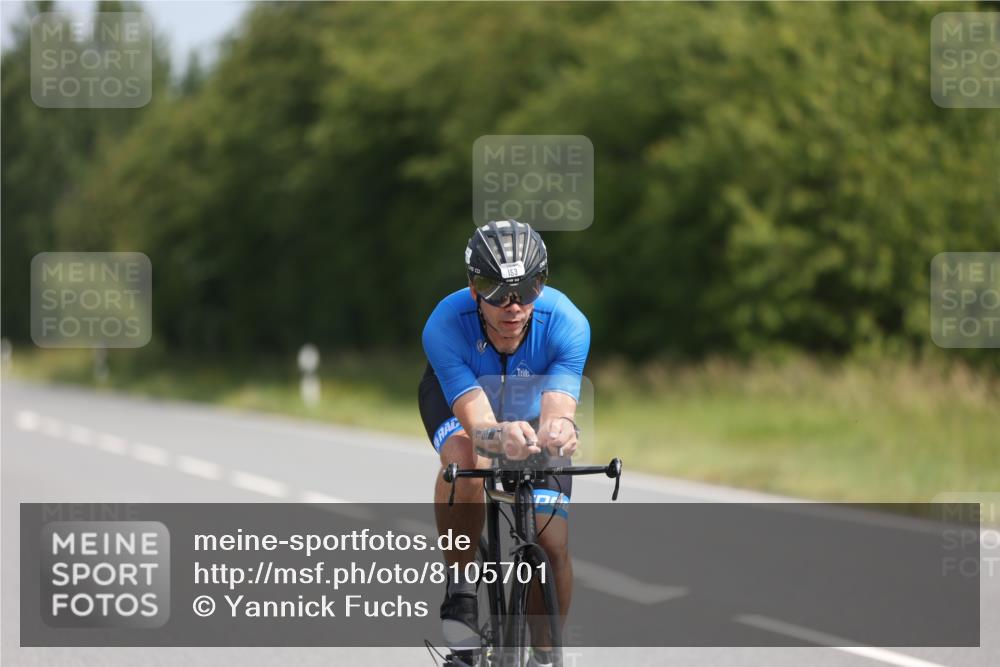 22.06.2025 - Viking Triathlon Yannick Fuchs http://msf.ph/oto/8105701 22.06.2025 11:30:01 Radfahren 150, 153, 270, 370, 376, 651 meine-sportfotos.de