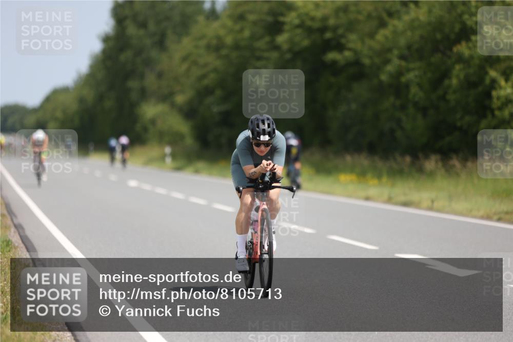 22.06.2025 - Viking Triathlon Yannick Fuchs http://msf.ph/oto/8105713 22.06.2025 12:10:44 Radfahren 23, 106, 116, 247, 248 meine-sportfotos.de