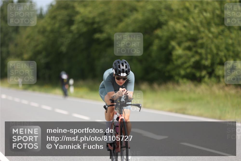 22.06.2025 - Viking Triathlon Yannick Fuchs http://msf.ph/oto/8105727 22.06.2025 12:10:44 Radfahren 23, 106, 116, 247, 248 meine-sportfotos.de