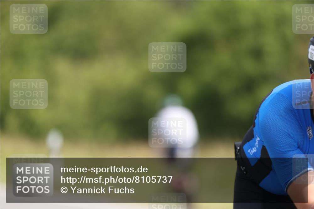 22.06.2025 - Viking Triathlon Yannick Fuchs http://msf.ph/oto/8105737 22.06.2025 11:30:02 Radfahren 150, 153, 270, 370, 376, 651 meine-sportfotos.de