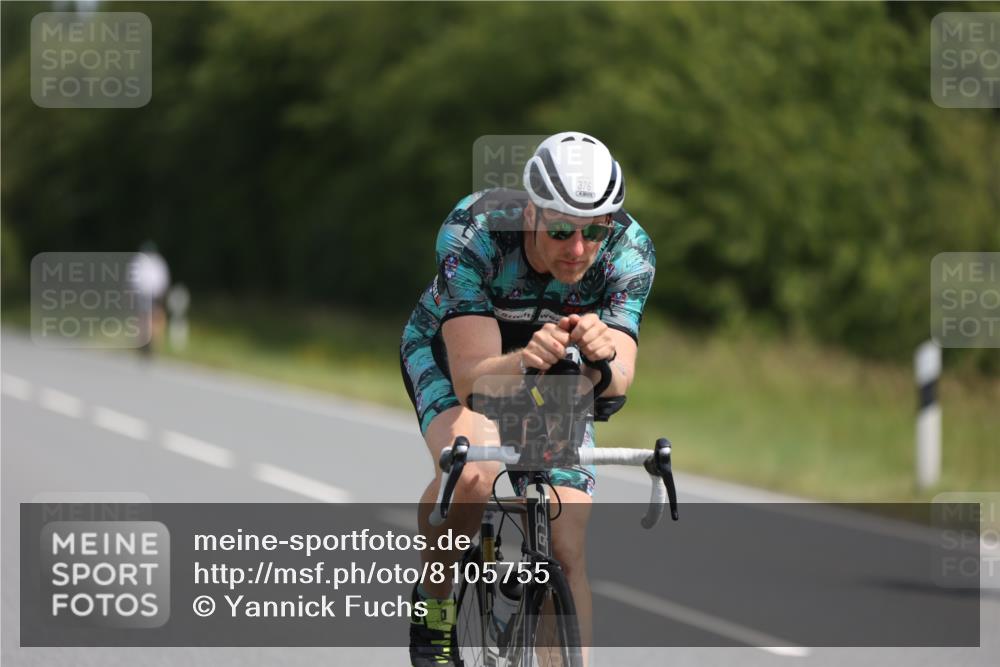 22.06.2025 - Viking Triathlon Yannick Fuchs http://msf.ph/oto/8105755 22.06.2025 11:30:09 Radfahren 288, 336, 376, 638, 651 meine-sportfotos.de