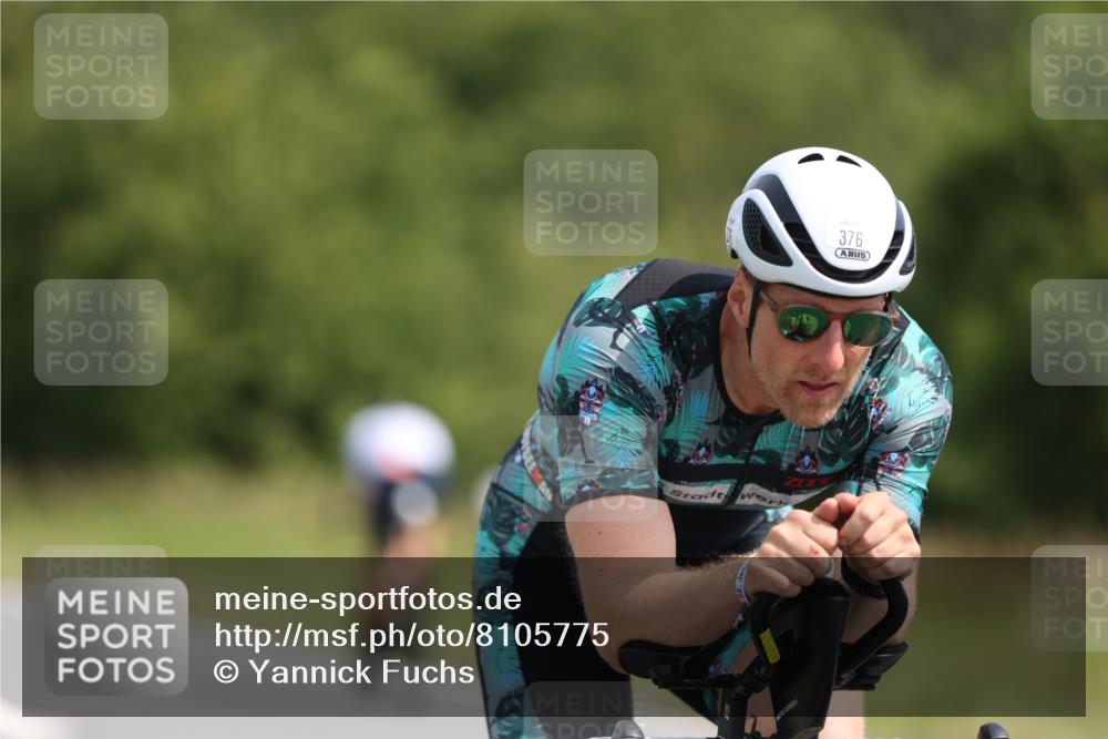 22.06.2025 - Viking Triathlon Yannick Fuchs http://msf.ph/oto/8105775 22.06.2025 11:30:10 Radfahren 288, 336, 376, 638, 651 meine-sportfotos.de