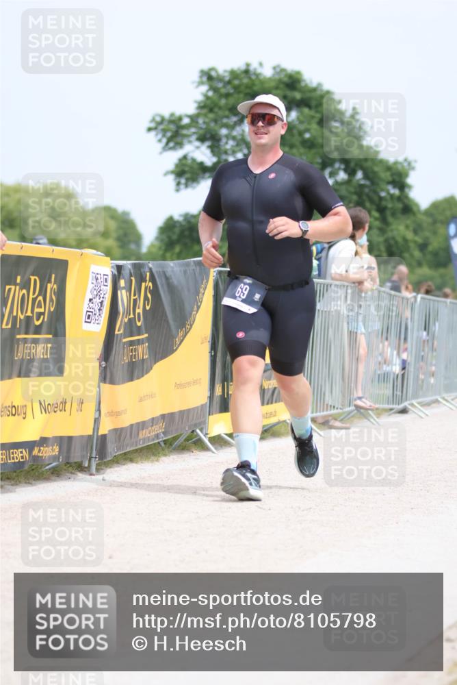 22.06.2025 - Viking Triathlon H.Heesch http://msf.ph/oto/8105798 22.06.2025 13:47:28 Laufen 69, 651 meine-sportfotos.de