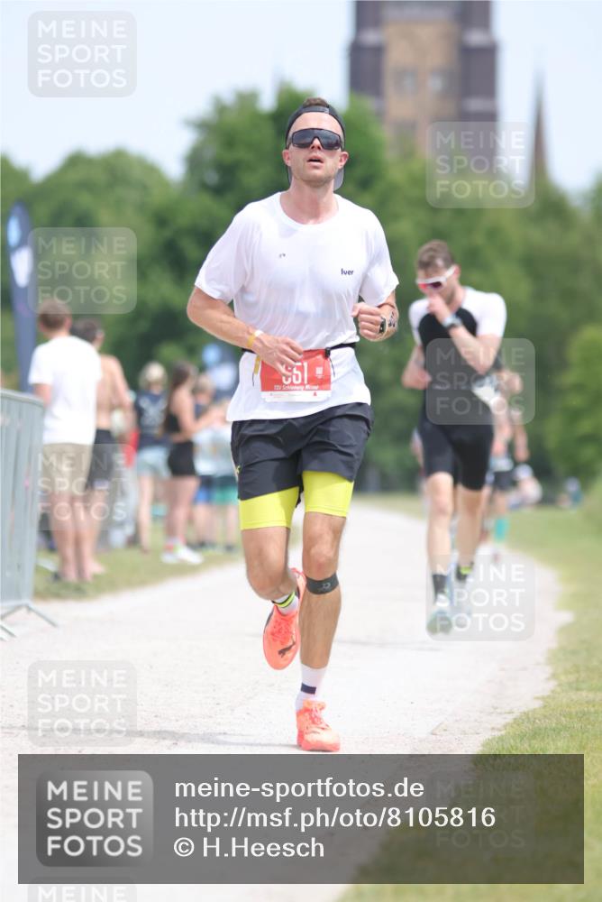 22.06.2025 - Viking Triathlon H.Heesch http://msf.ph/oto/8105816 22.06.2025 13:47:32 Laufen 69, 233, 272, 617, 651 meine-sportfotos.de