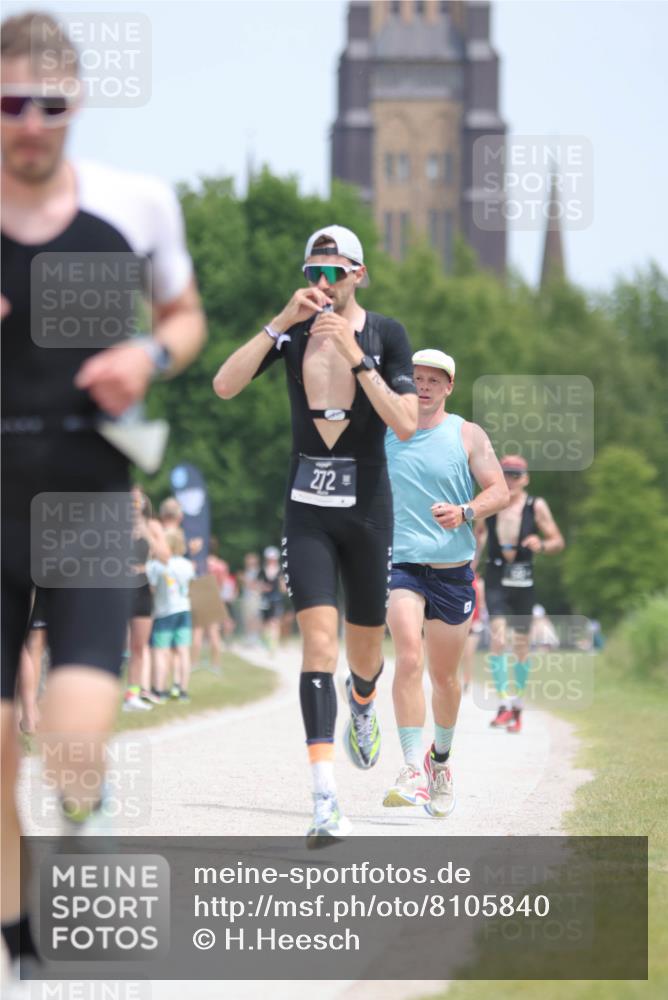 22.06.2025 - Viking Triathlon H.Heesch http://msf.ph/oto/8105840 22.06.2025 13:47:36 Laufen 233, 272, 617, 651 meine-sportfotos.de