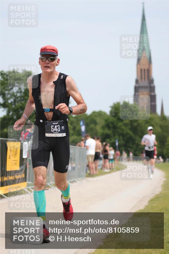 22.06.2025 - Viking Triathlon H.Heesch http://msf.ph/oto/8105859 22.06.2025 13:47:47 Laufen 401, 543 meine-sportfotos.de