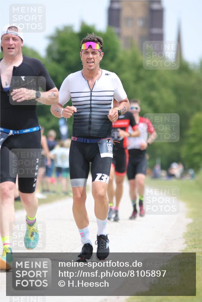 22.06.2025 - Viking Triathlon H.Heesch http://msf.ph/oto/8105897 22.06.2025 13:48:06 Laufen 55, 98, 387, 615 meine-sportfotos.de