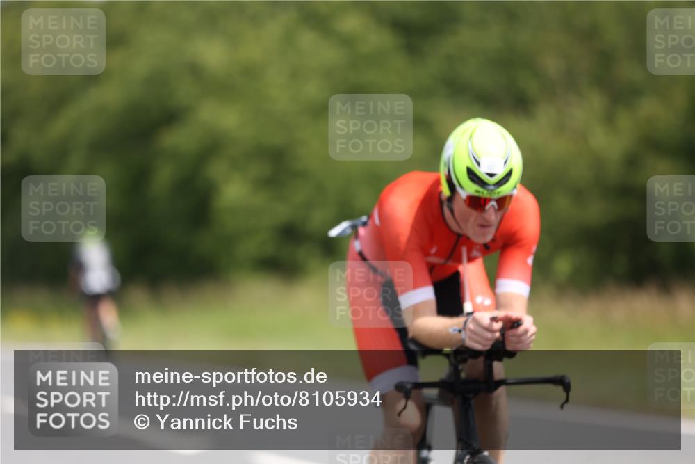22.06.2025 - Viking Triathlon Yannick Fuchs http://msf.ph/oto/8105934 22.06.2025 12:11:08 Radfahren 107, 618, 643, 658 meine-sportfotos.de