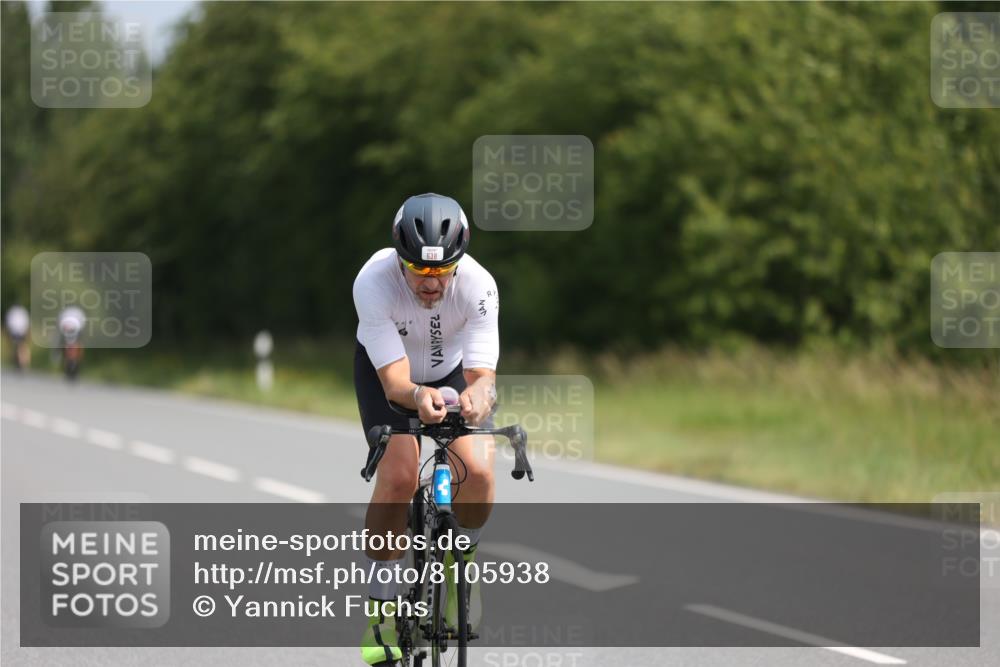 22.06.2025 - Viking Triathlon Yannick Fuchs http://msf.ph/oto/8105938 22.06.2025 11:30:17 Radfahren 99, 275, 288, 324, 336, 505, 530, 638, 655, 657 meine-sportfotos.de