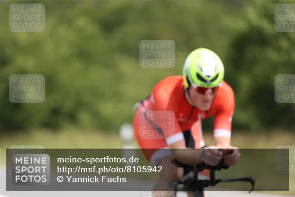 22.06.2025 - Viking Triathlon Yannick Fuchs http://msf.ph/oto/8105942 22.06.2025 12:11:08 Radfahren 107, 618, 643, 658 meine-sportfotos.de