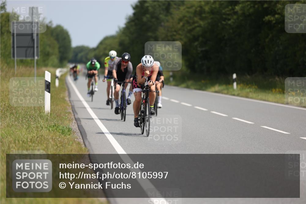 22.06.2025 - Viking Triathlon Yannick Fuchs http://msf.ph/oto/8105997 22.06.2025 11:30:19 Radfahren 99, 275, 288, 324, 336, 505, 530, 638, 655, 657 meine-sportfotos.de