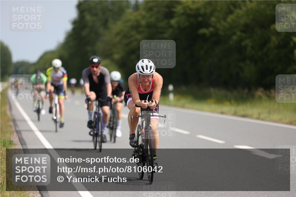 22.06.2025 - Viking Triathlon Yannick Fuchs http://msf.ph/oto/8106042 22.06.2025 11:30:20 Radfahren 99, 275, 288, 324, 505, 530, 638, 655, 657 meine-sportfotos.de