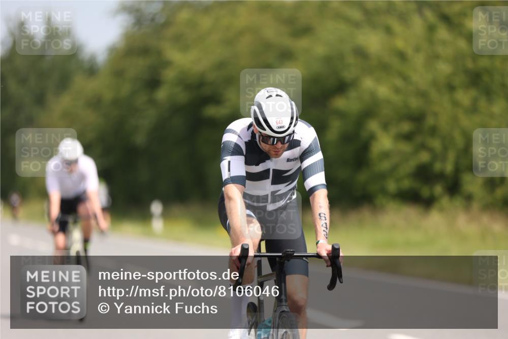22.06.2025 - Viking Triathlon Yannick Fuchs http://msf.ph/oto/8106046 22.06.2025 12:11:12 Radfahren 107, 529, 603, 643, 658 meine-sportfotos.de