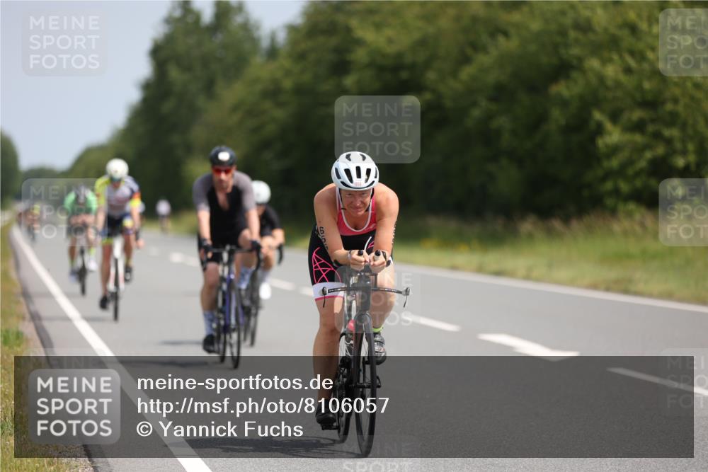 22.06.2025 - Viking Triathlon Yannick Fuchs http://msf.ph/oto/8106057 22.06.2025 11:30:20 Radfahren 99, 275, 288, 324, 505, 530, 638, 655, 657 meine-sportfotos.de