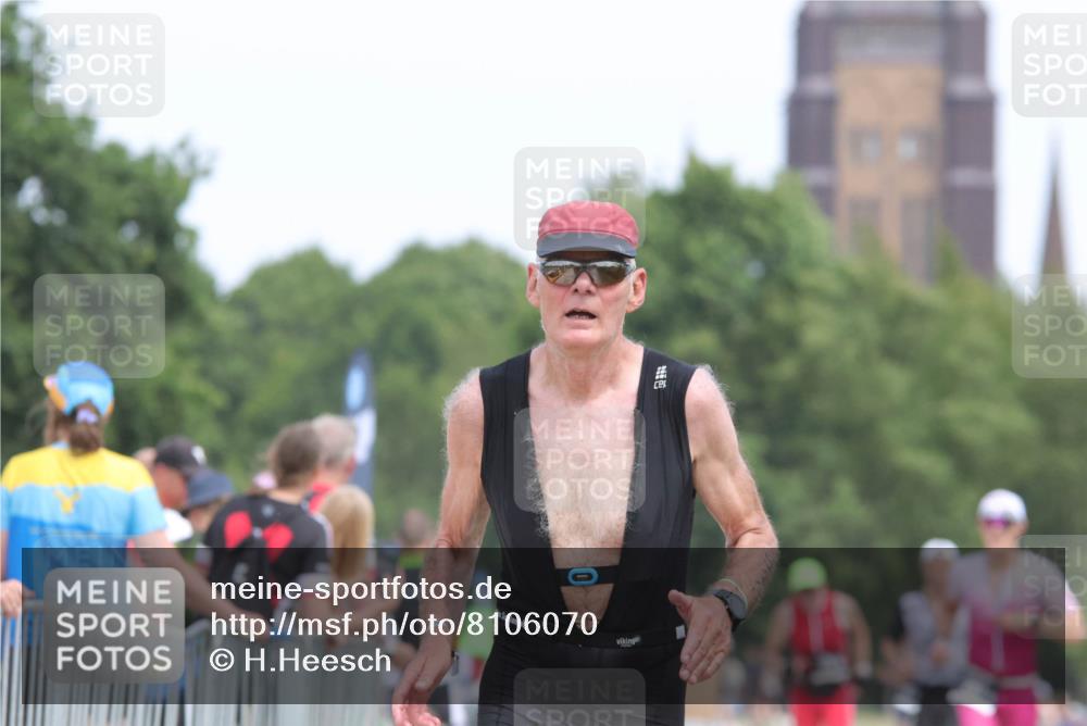 22.06.2025 - Viking Triathlon H.Heesch http://msf.ph/oto/8106070 22.06.2025 14:27:52 Laufen 198, 287, 534, 543 meine-sportfotos.de