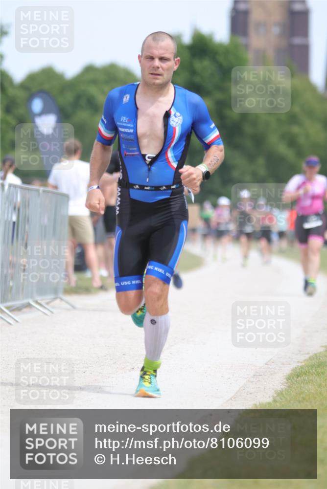 22.06.2025 - Viking Triathlon H.Heesch http://msf.ph/oto/8106099 22.06.2025 13:50:07 Laufen 117, 312, 347, 627 meine-sportfotos.de
