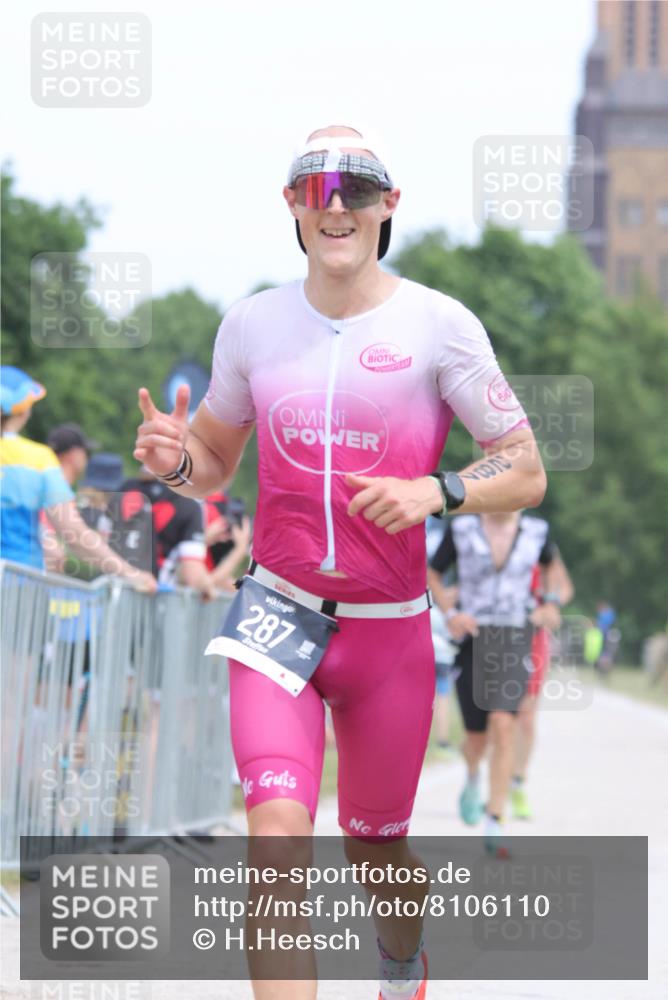 22.06.2025 - Viking Triathlon H.Heesch http://msf.ph/oto/8106110 22.06.2025 14:27:57 Laufen 146, 287, 543 meine-sportfotos.de