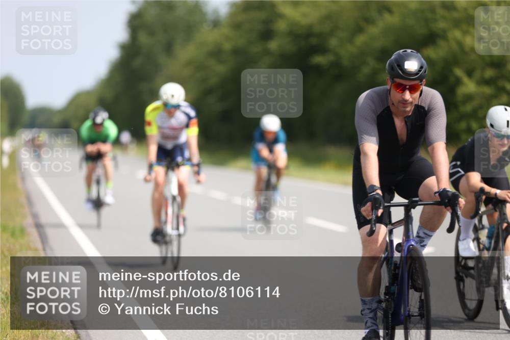 22.06.2025 - Viking Triathlon Yannick Fuchs http://msf.ph/oto/8106114 22.06.2025 11:30:22 Radfahren 99, 268, 275, 288, 324, 505, 530, 655, 657 meine-sportfotos.de