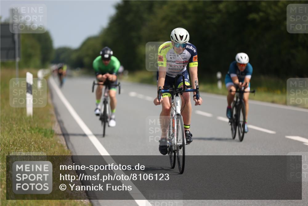 22.06.2025 - Viking Triathlon Yannick Fuchs http://msf.ph/oto/8106123 22.06.2025 11:30:22 Radfahren 99, 268, 275, 288, 324, 505, 530, 655, 657 meine-sportfotos.de