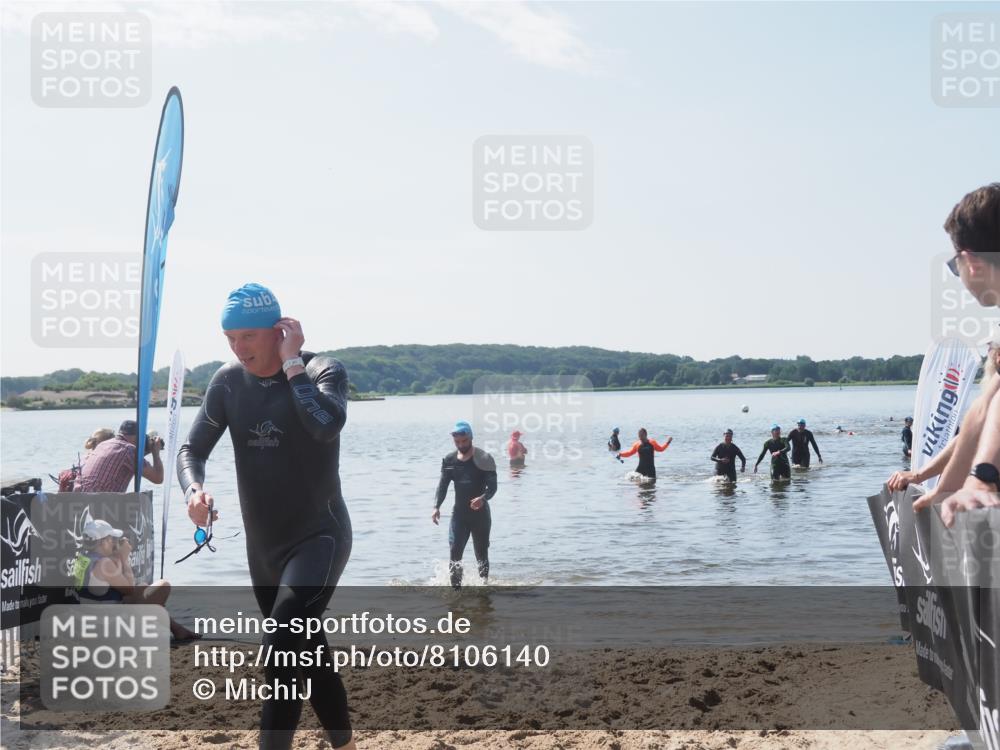 22.06.2025 - Viking Triathlon MichiJ http://msf.ph/oto/8106140 22.06.2025 10:52:10 Schwimmen 116, 169, 481, 542 meine-sportfotos.de