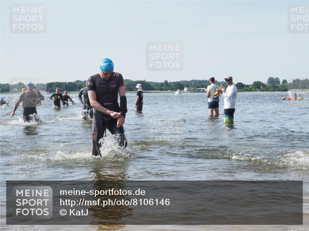 22.06.2025 - Viking Triathlon KatJ http://msf.ph/oto/8106146 22.06.2025 10:37:03 Schwimmen 172, 331, 355, 388, 454, 500, 513 meine-sportfotos.de