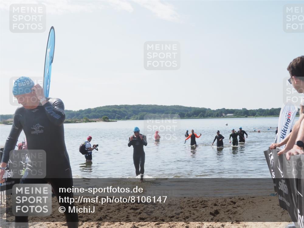 22.06.2025 - Viking Triathlon MichiJ http://msf.ph/oto/8106147 22.06.2025 10:52:11 Schwimmen 116, 136, 481, 542 meine-sportfotos.de