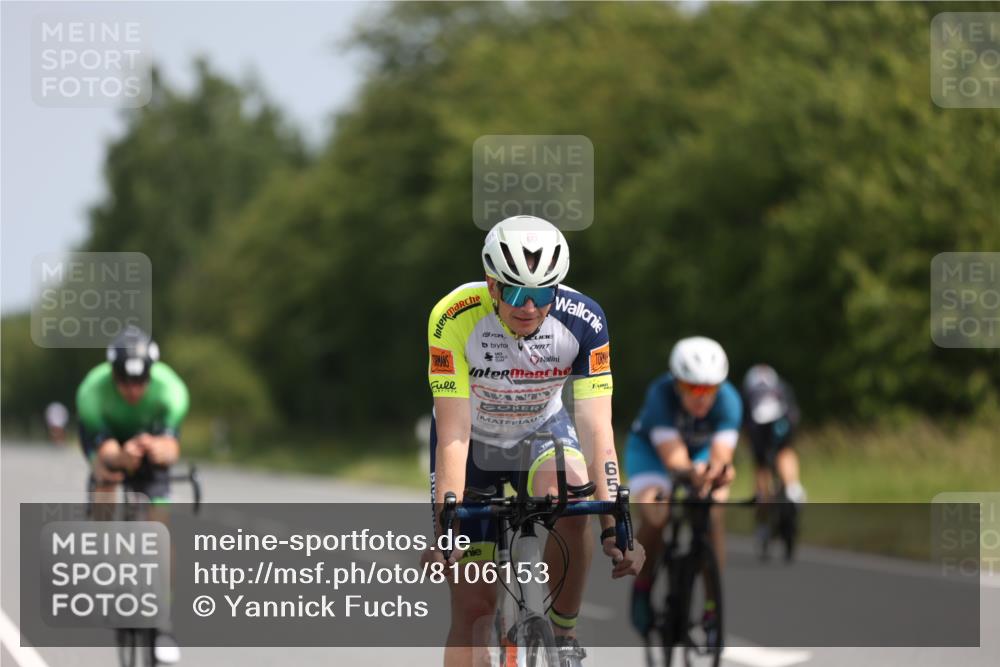 22.06.2025 - Viking Triathlon Yannick Fuchs http://msf.ph/oto/8106153 22.06.2025 11:30:23 Radfahren 99, 268, 275, 324, 505, 530, 655, 657 meine-sportfotos.de