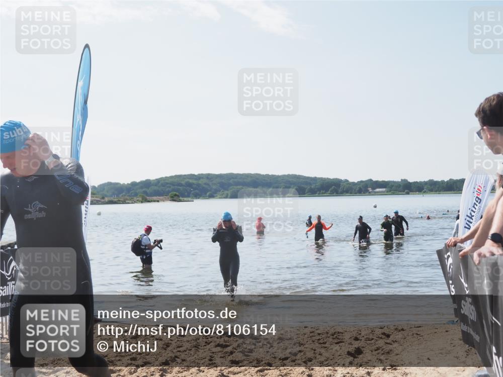 22.06.2025 - Viking Triathlon MichiJ http://msf.ph/oto/8106154 22.06.2025 10:52:11 Schwimmen 116, 136, 481, 542 meine-sportfotos.de