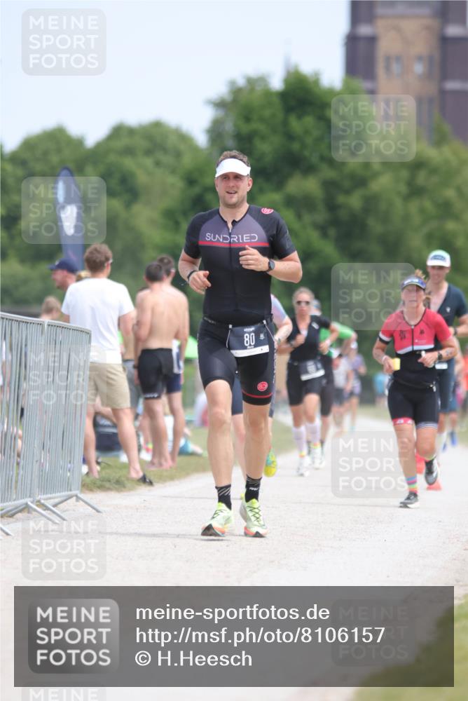 22.06.2025 - Viking Triathlon H.Heesch http://msf.ph/oto/8106157 22.06.2025 13:50:22 Laufen 80, 155, 202, 503, 529 meine-sportfotos.de