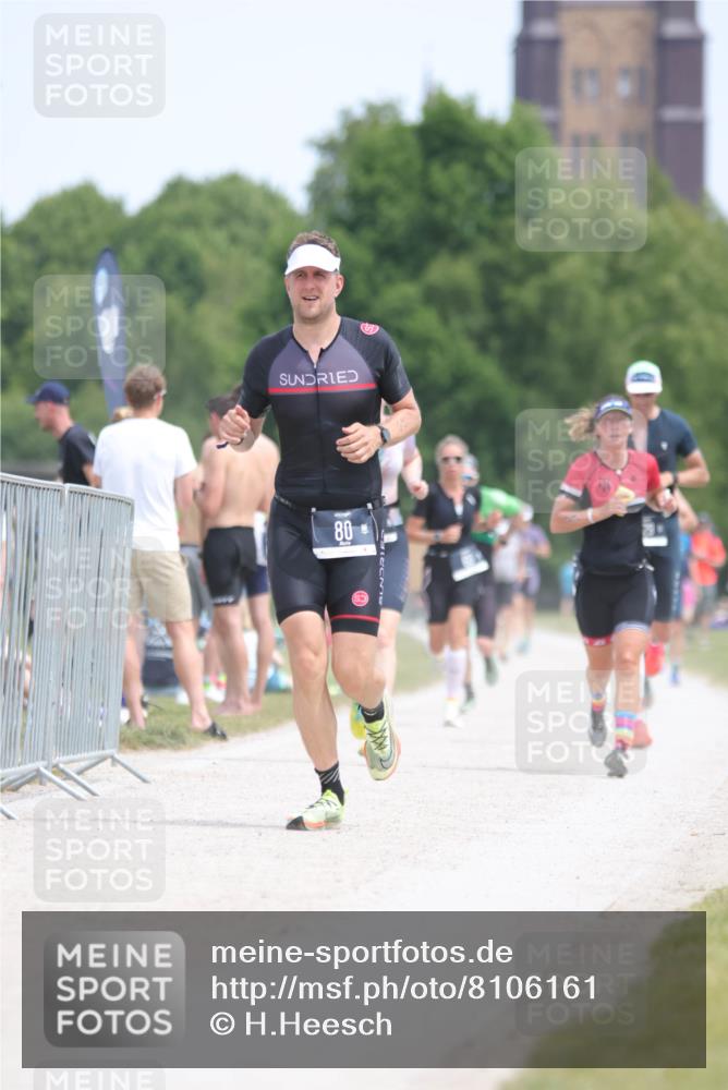22.06.2025 - Viking Triathlon H.Heesch http://msf.ph/oto/8106161 22.06.2025 13:50:22 Laufen 80, 155, 202, 503, 529 meine-sportfotos.de