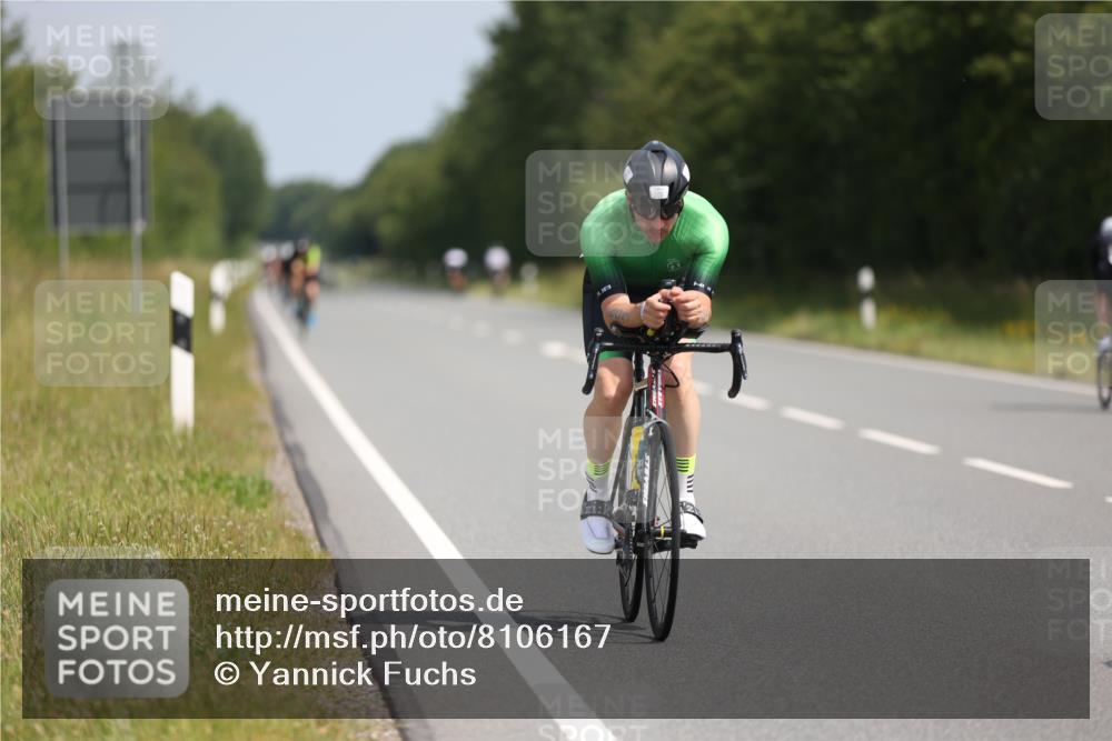 22.06.2025 - Viking Triathlon Yannick Fuchs http://msf.ph/oto/8106167 22.06.2025 11:30:23 Radfahren 99, 268, 275, 324, 505, 530, 655, 657 meine-sportfotos.de