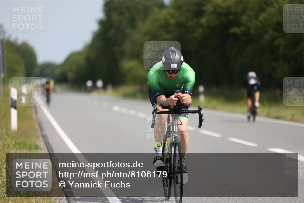 22.06.2025 - Viking Triathlon Yannick Fuchs http://msf.ph/oto/8106179 22.06.2025 11:30:24 Radfahren 99, 246, 268, 275, 324, 505, 530, 636, 655, 657 meine-sportfotos.de