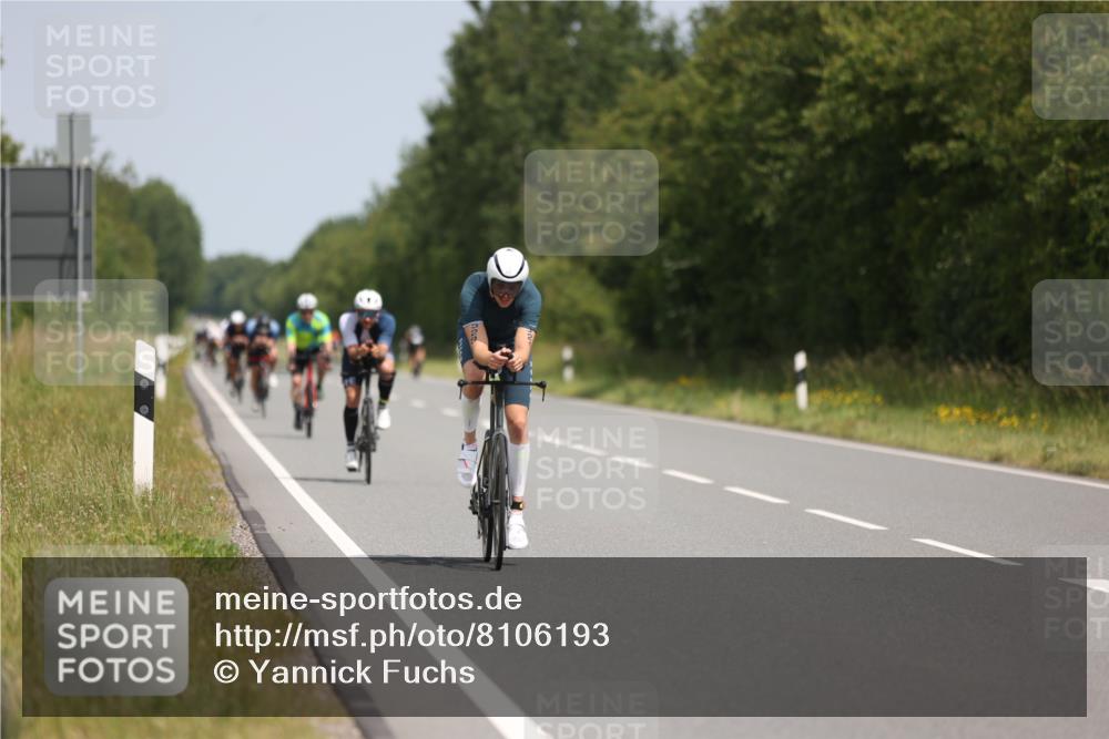 22.06.2025 - Viking Triathlon Yannick Fuchs http://msf.ph/oto/8106193 22.06.2025 12:11:18 Radfahren 114, 204, 206, 490, 529, 603, 623, 658 meine-sportfotos.de