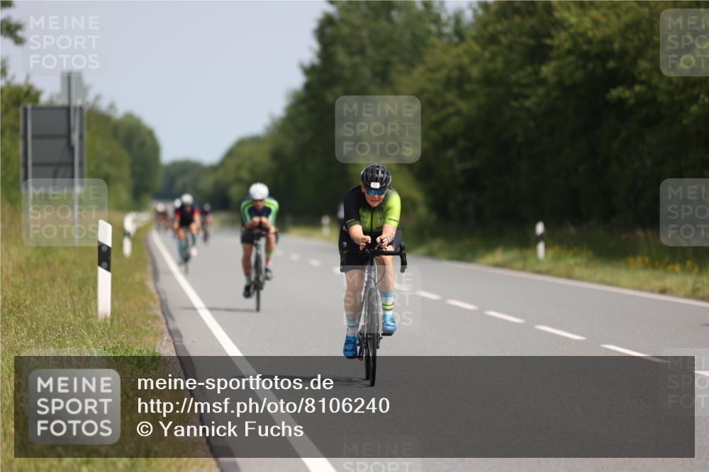 22.06.2025 - Viking Triathlon Yannick Fuchs http://msf.ph/oto/8106240 22.06.2025 11:30:31 Radfahren 41, 99, 246, 268, 636, 649 meine-sportfotos.de