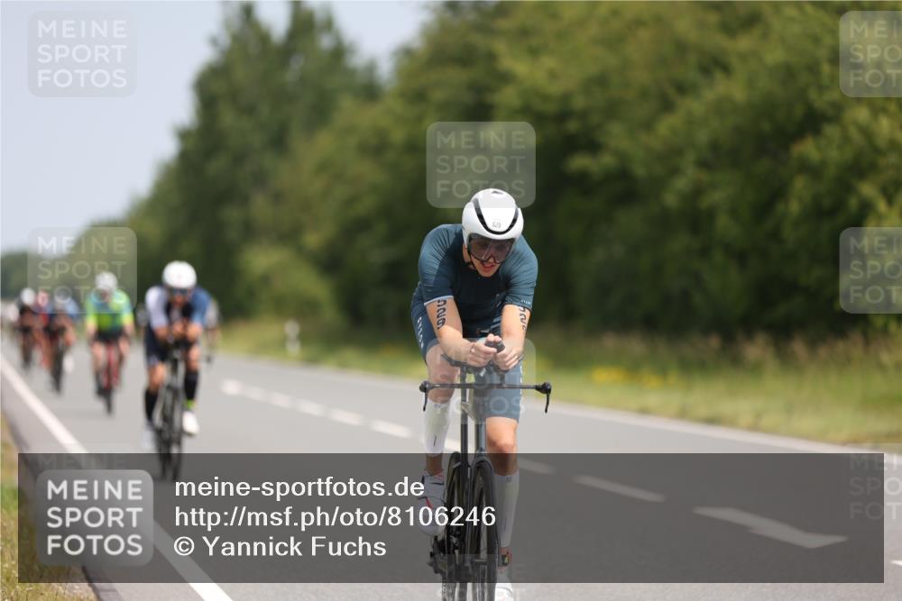 22.06.2025 - Viking Triathlon Yannick Fuchs http://msf.ph/oto/8106246 22.06.2025 12:11:19 Radfahren 114, 204, 206, 490, 529, 603, 623 meine-sportfotos.de