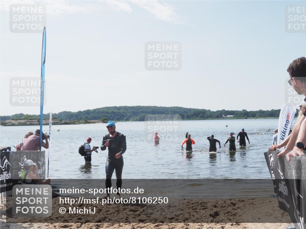 22.06.2025 - Viking Triathlon MichiJ http://msf.ph/oto/8106250 22.06.2025 10:52:14 Schwimmen 116, 136, 481, 490, 542 meine-sportfotos.de